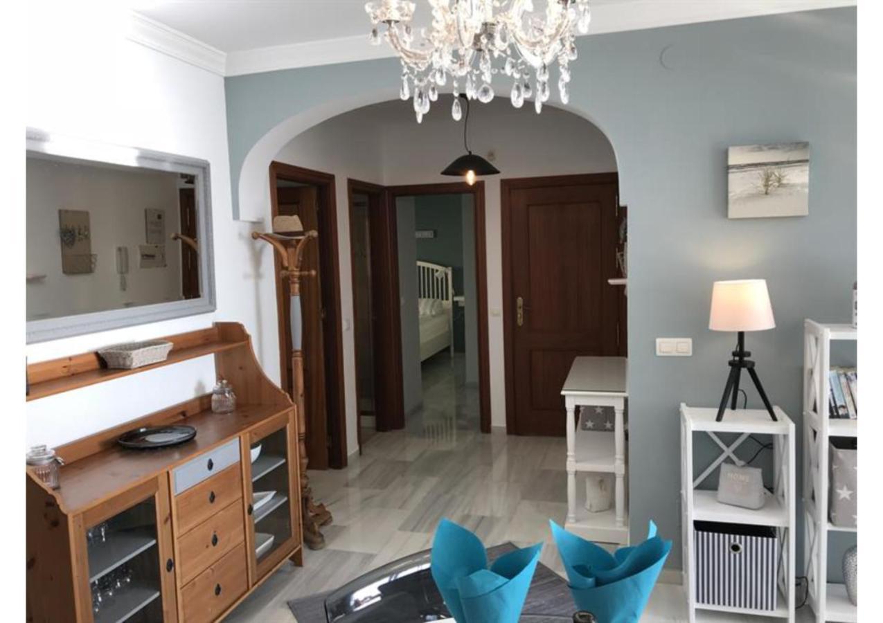 Sunny Apartment On Burriana Beach 네르하 외부 사진
