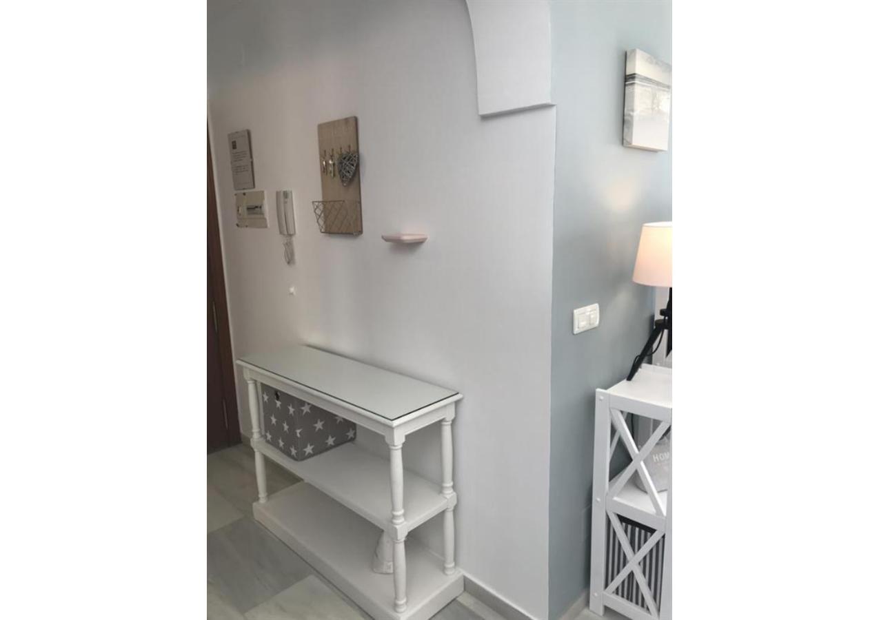Sunny Apartment On Burriana Beach 네르하 외부 사진