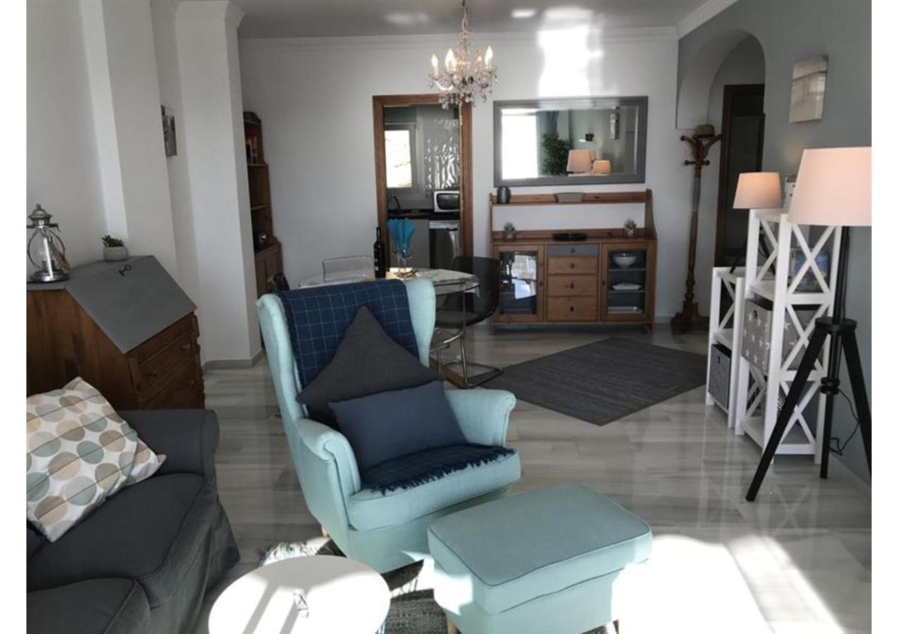 Sunny Apartment On Burriana Beach 네르하 외부 사진