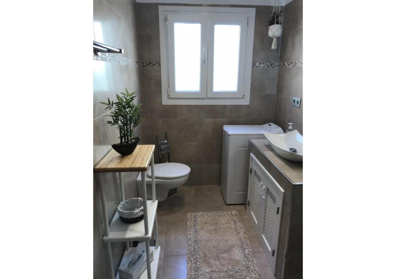 Sunny Apartment On Burriana Beach 네르하 외부 사진